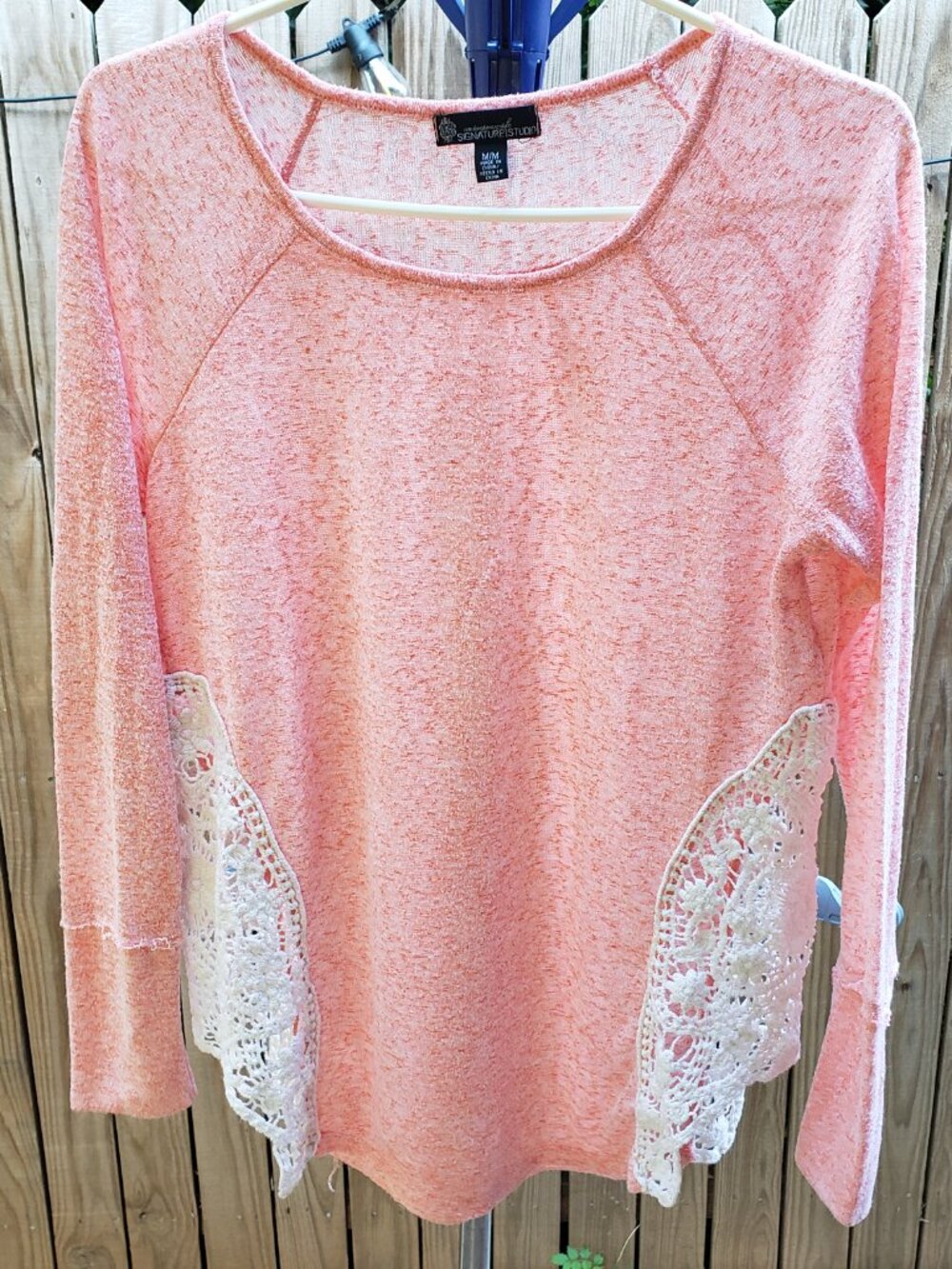 EUC SIGNATURE STUDIO soft tangy orange long sleeve crochet (M)